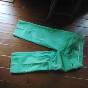 Light green !.L.Bean green crop jeans
